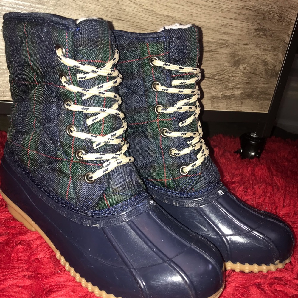 NWOT Olivia Miller boots